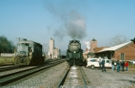 UP 3985 as Clinchfield 676 is passed by a CSX GP40